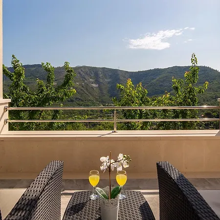 Paradise * Mokošica